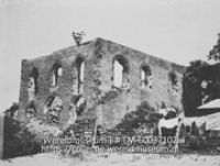 Ruine Ned. Israel. synagoge; Ruins of the Honen Dalim synagogue; De ruine van de Honen Dalim synagoge (Collectie Wereldmuseum, TM-60037102)