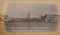 Gezicht op het Waaigat met de Van den Brandhofbrug; View over the Waaigat, including the Van den Brandhof Bridge; goleta's ponche. pontje (Collectie Wereldmuseum, TM-60060216), Soublette et Fils; Robert Soublette