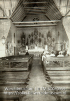 Waarschijnlijk vroegere kerk van Kralendijk, Bonaire; Rooms-katholieke kerk; Roman Catholic church interior (Collectie Wereldmuseum, TM-60060959)