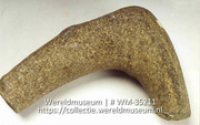 Steenfragment (Collectie Wereldmuseum, WM-35211)