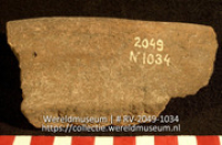 Aardewerk (fragment) (Collectie Wereldmuseum, RV-2049-1034)
