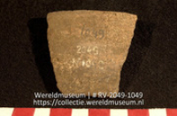 Aardewerk (fragment) (Collectie Wereldmuseum, RV-2049-1049)