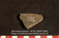 Aardewerk (fragment) (Collectie Wereldmuseum, RV-2049-1069)