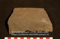 Aardewerk (fragment) (Collectie Wereldmuseum, RV-2049-1080)