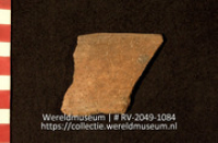 Aardewerk (fragment) (Collectie Wereldmuseum, RV-2049-1084)