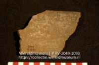 Aardewerk (fragment) (Collectie Wereldmuseum, RV-2049-1093)