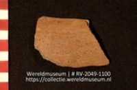 Aardewerk (fragment) (Collectie Wereldmuseum, RV-2049-1100)