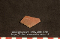 Aardewerk (fragment) (Collectie Wereldmuseum, RV-2049-1219)