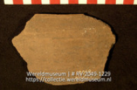 Aardewerk (fragment) (Collectie Wereldmuseum, RV-2049-1229)