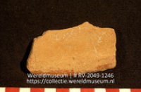 Aardewerk (fragment) (Collectie Wereldmuseum, RV-2049-1246)