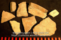 Aardewerk (fragment) (Collectie Wereldmuseum, RV-2049-554)