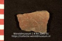Versierd aardewerk (fragment) (Collectie Wereldmuseum, RV-2049-91)