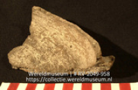 Aardewerk (fragment) (Collectie Wereldmuseum, RV-2049-958)