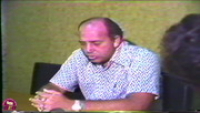 Studiantenan mester haña informacion cua ta oficionan cu Aruba mester prome cu nan bai studia / Edificio di Servicio di Informacion di Gobierno. (1979) (Raw footage)