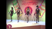 Showtime 29 Mei 1983, Tico Kuiperi | Showtime: Show musical y cultural Programa di "SHOWTIME" Mei 29, 1983  1 - Act: Showgirls 2 - Act: Dhaddy Brokke - Un Rato 3 - Com: Richmond - Kentucky Fried chicken - Match Light - Foto Retina 4 - Act: Tony Sherman - You light up my life 5 - Com: Revlon - Playboy Night Club -New Freedom Maxi Pads - 6 - Act: Dhaddy Brokke - No laga mi 7 - Com: A.L.M. - Champagne André - Turbo Cologné - Cayena toilet paper 8 - Act Tony Sherman - Angelitos negros 9 - Com: Kong Hing Supermarket - Heineken - Westinghouse - National 10 - ..... Entrevista cu Ruben Garcia tocante "Cash Cube" 11 - Act: Dhaddy y Tony - Amame amor 12 - Com: Hubert Salas & Co. = Pif Paf - Nina Ricci 13 - Act: Tony Sherman - When the lights go out 14 - Com: Caribu - Apollinaris - Shalimar - B.M.A. 15 - Act: Dhaddy y Tony - Spaar bo Amor 16 - Com: ATC Car Co. - Rinso - Riunite - 17 - Act: Showgirls