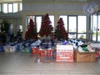 RBTT employees play Santa, image # 1, The News Aruba
