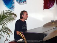 Music master Jan Formannoy shares his knowledge with Aruban students, image # 2, The News Aruba