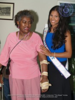 Newly crowned Miss Aruba brightens the day of the residents of St. Michael's Pavijoen, image # 9, The News Aruba