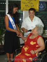 Newly crowned Miss Aruba brightens the day of the residents of St. Michael's Pavijoen, image # 13, The News Aruba