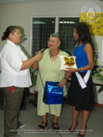 Newly crowned Miss Aruba brightens the day of the residents of St. Michael's Pavijoen, image # 24, The News Aruba