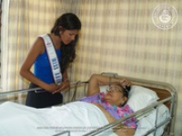 Newly crowned Miss Aruba brightens the day of the residents of St. Michael's Pavijoen, image # 36, The News Aruba