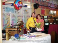 Bingo caller Roy Kelly celebrates his birthday at the Alhambra Casino, image # 1, The News Aruba