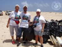 Another successful reef and beach cleanup took place this weekend, image # 2, The News Aruba