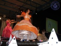 Hillyan Croes is named Carnival Youth Queen 2006, image # 6, The News Aruba