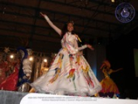 Hillyan Croes is named Carnival Youth Queen 2006, image # 16, The News Aruba