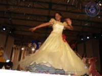 Hillyan Croes is named Carnival Youth Queen 2006, image # 34, The News Aruba