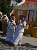 Paseo Monumental provided an historic Sunday in Oranjestad, image # 21