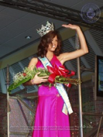 Melissa Lacle is named Miss Universe Aruba 2005, image # 71, The News Aruba