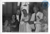 Fotoalbum 'Van Wamelen' 1933-1939, Mr. Meier's Marriage by Proxy (foto # 124), Van Wamelen, Maarten