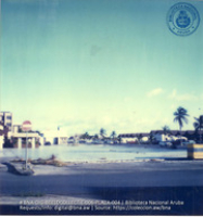 'Polaroid-foto's Plaza-plein' - Beeldcollectie BNA, #006-PLAZA-004 - Playa - Oranjestad
