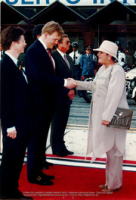 Bezoek Kroonprins Willem-Alexander Maart 1996 + Viering 18 maart 1996 - Beeldcollectie Gabinete Henny Eman II, no. 0555