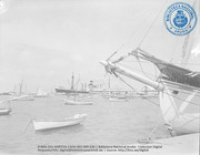 Schoeners en vissersboten, Haven Oranjestad (Dr. Johan Hartog Collection), Gouvernement Kolonie Curaçao/Nederlandse Antillen