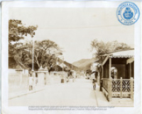 Frontstreet richting oosten : Beeldcollectie Dr. Johan Hartog, St. Martin/Sint Maarten, no. 001-06-073