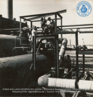 Cleaning Reactors on High Pressure Still (#4566, Lago , Aruba, April-May 1944)