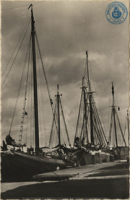 Schooners in harbour of Oranjestad (Postcard, ca. 1962)