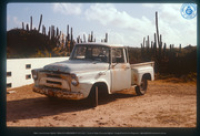 Pick-up truck met nummerplaat uit 1974, Aruba, Vredebregt, Casper
