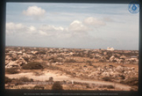 Landschap gezien vanaf rotsformatie te Casibari, Aruba, Vredebregt, Casper
