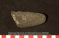 Bijl (fragment) (Collectie Wereldculturen, RV-1403-381)