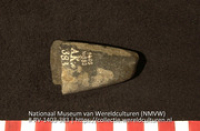 Bijl (fragment) (Collectie Wereldculturen, RV-1403-383)
