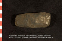 Bijl (fragment) (Collectie Wereldculturen, RV-1403-401)