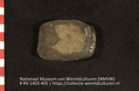 Bijl (fragment) (Collectie Wereldculturen, RV-1403-405)