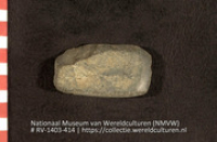 Bijl (fragment) (Collectie Wereldculturen, RV-1403-414)