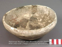 Deksel van urn (Collectie Wereldculturen, RV-1403-654)