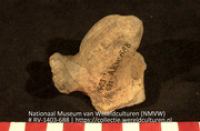 Vogel (fragment) (Collectie Wereldculturen, RV-1403-688)