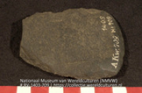 Bijl (fragment) (Collectie Wereldculturen, RV-1403-709)