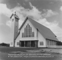 Een Rooms-katholieke kerk (Collectie Wereldculturen, TM-20003724), Lawson, Boy (1925-1992)